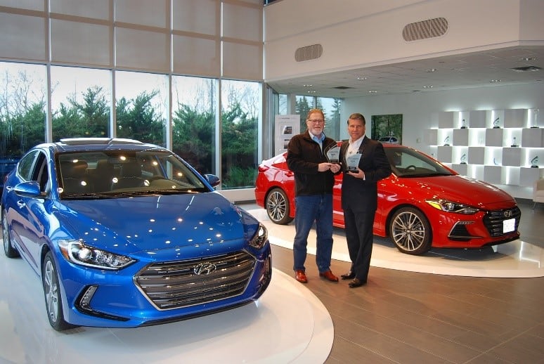 Hyundai Elantra получила две награды в Канаде