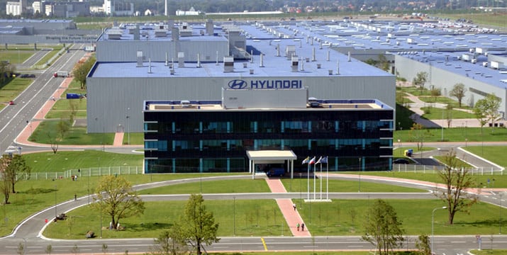 В феврале 2011 года более 6 000 россиян станут обладателями новых автомобилей Hyundai Solaris