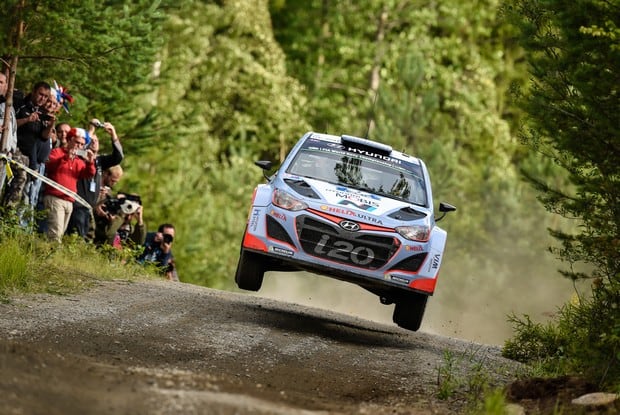 Hyundai Motorsport финишировала в первой четверке на Ралли Финляндии